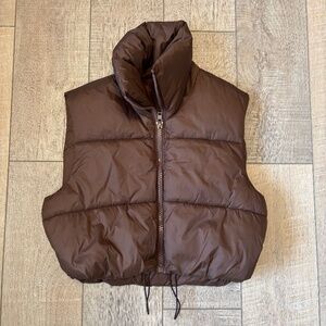 Brown Cropped Puffy Vest
